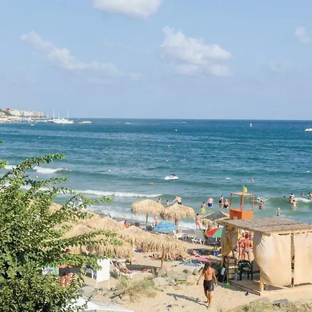 Two Bedroom Beach Front House In Ravda
